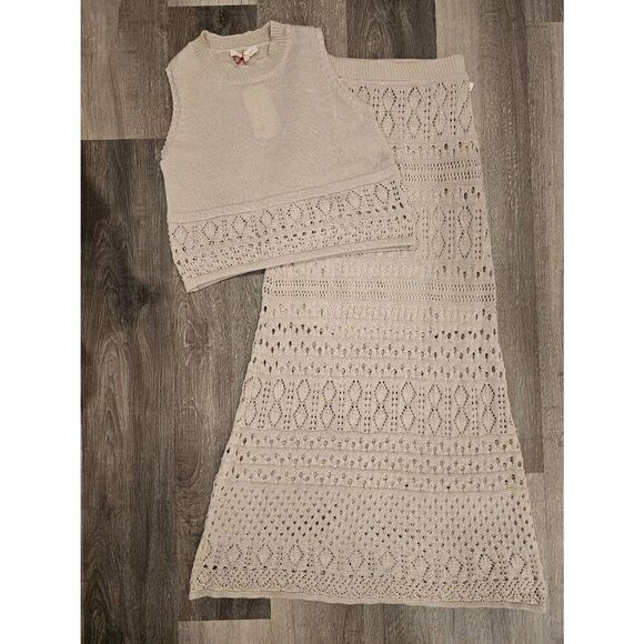 Solitaire 2 Piece Knit Skirt and Tank Set Size Medium - Picture 1 of 7